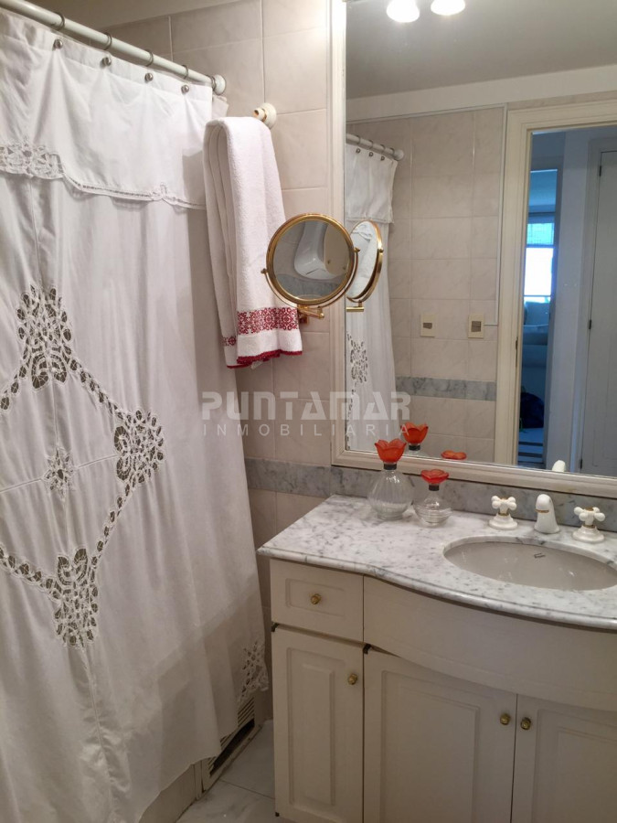 Apartamento ID.213498 - ALQUILER HERMOSO DEPTO 3 DORMÍS  EN PLAYA BRAVA 