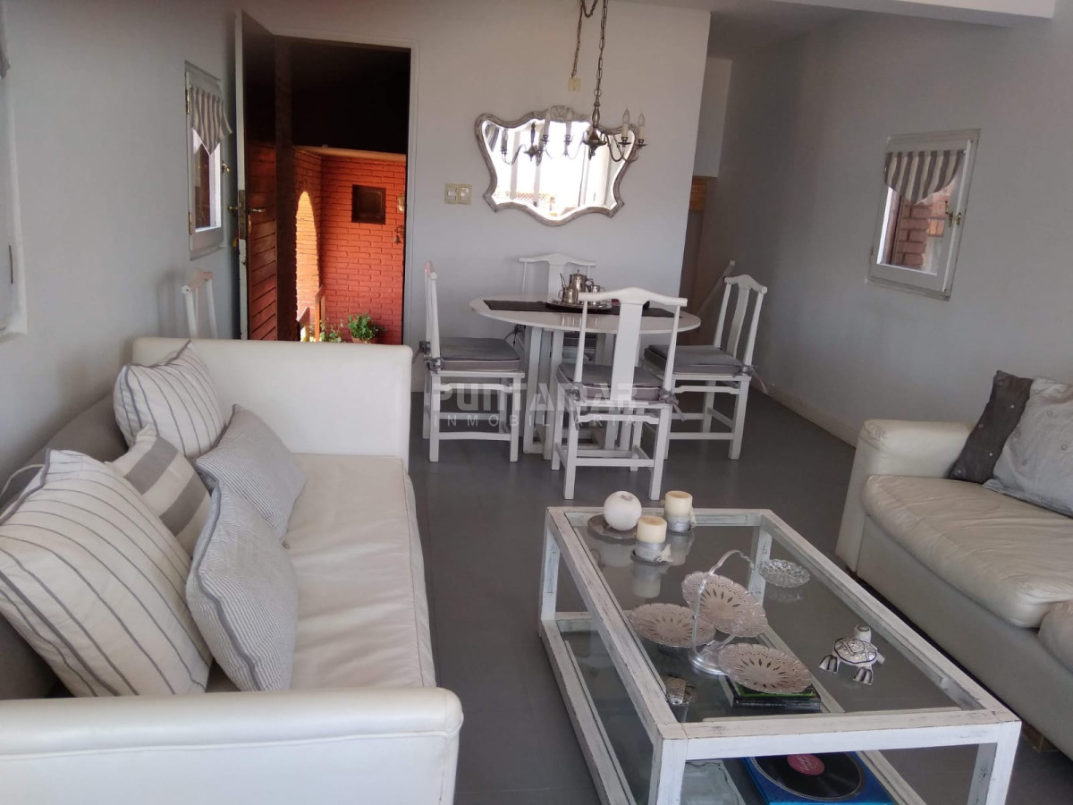 Apartamento ID.13050 - APARTAMENTO DE DOS DORMITORIOS EN TERRAZAS DE MANANTIALES 