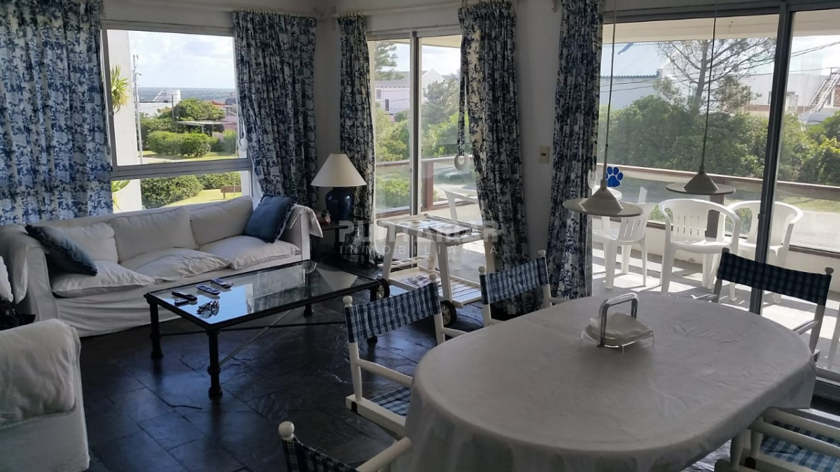 Apartamento ID.211867 - ALQUILER DE DEPARTAMENTO 3 DORMITORIOS EN LA BARRA