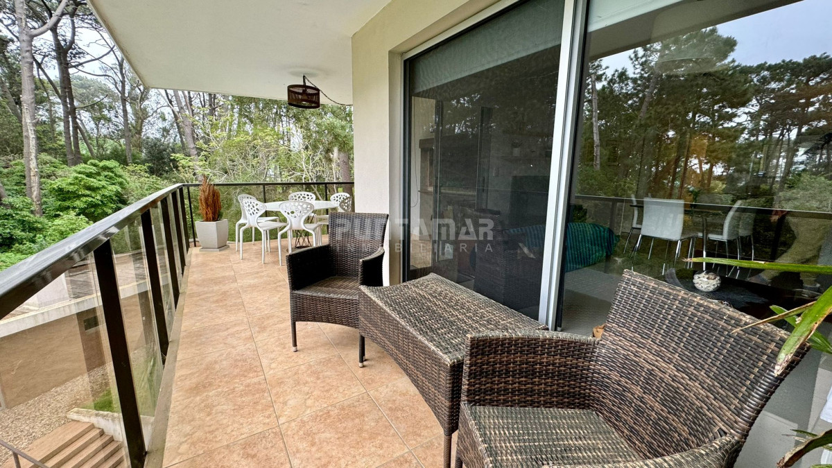 Apartamento ID.213438 - HERMOSO PENTHOUSE 2 DORMITORIOS CON JACUZZI A 100 MTS DE PLAYA BRAVA