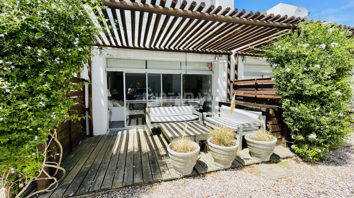 Apartamento ID.13106 -  APARTAMENTO DE DOS DORMITORIOS EN MANANTIALES