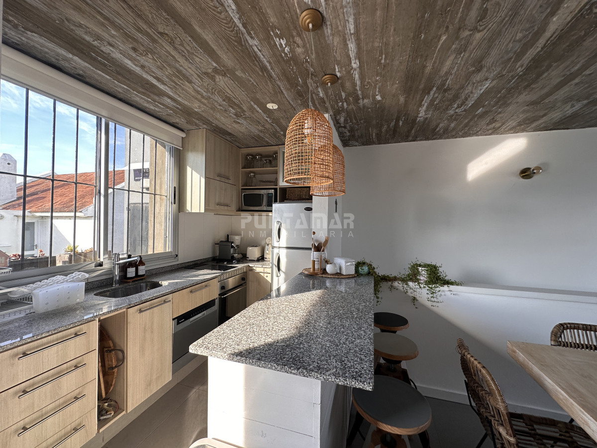 Apartamento ID.213665 - VENTA DE  APARTAMENTO 4 DORMITORIOS EN MONTOYA LA BARRA