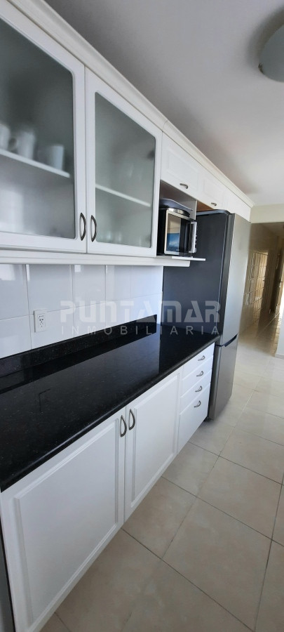 Apartamento ID.2085 - IMPORTANTE DEPARTAMENTO DE 3 DORMITORIOS EN SUITE EN LA MANSA