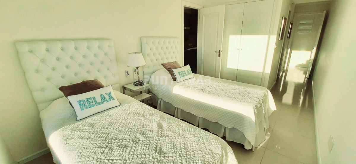 Apartamento ID.213328 - EXCLUSIVO DEPARTAMENTO DE 3 DORMITORIOS EN SUITE EN EDIFICIO DE CATEGORIA