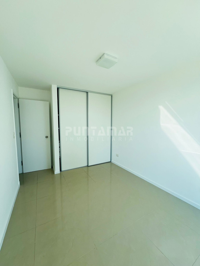 Apartamento ID.213731 - EXCLUSIVO PENTHOUSE DE 3 DORMITORIOS SOBRE AVENIDA CHIVERTA