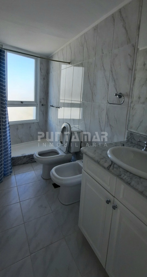 Apartamento ID.2085 - IMPORTANTE DEPARTAMENTO DE 3 DORMITORIOS EN SUITE EN LA MANSA
