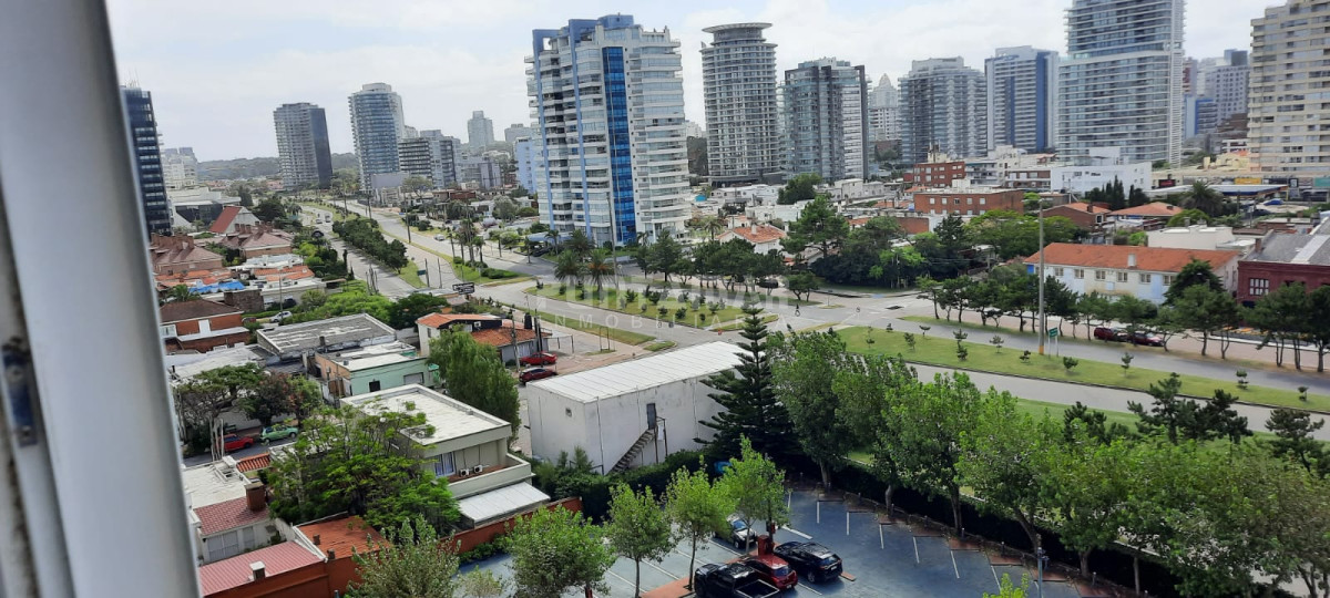 Apartamento ID.212619 - DEPARTAMENTO DE 2 DORMITORIOS EN PARADA 1 DE LA MANSA 