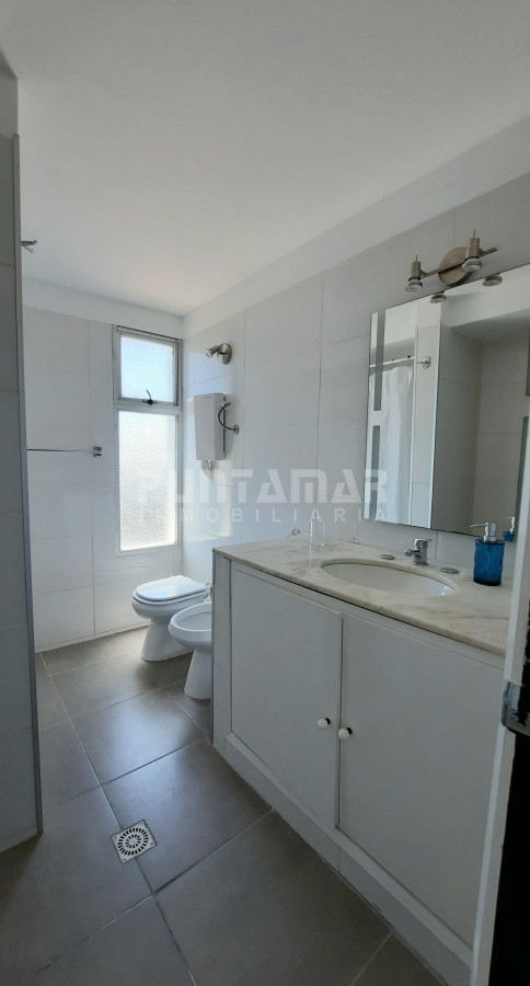 Apartamento ID.210187 - DEPARTAMENTO DE 3 DORMITORIOS EN PISO ALTO CON EXCELENTE VISTA 