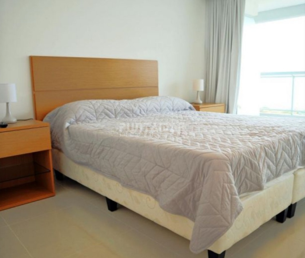 Apartamento ID.212383 - IMPORTANTE DEPARTAMENTO EN EDIFICIO DE GRAN CATEGORIA