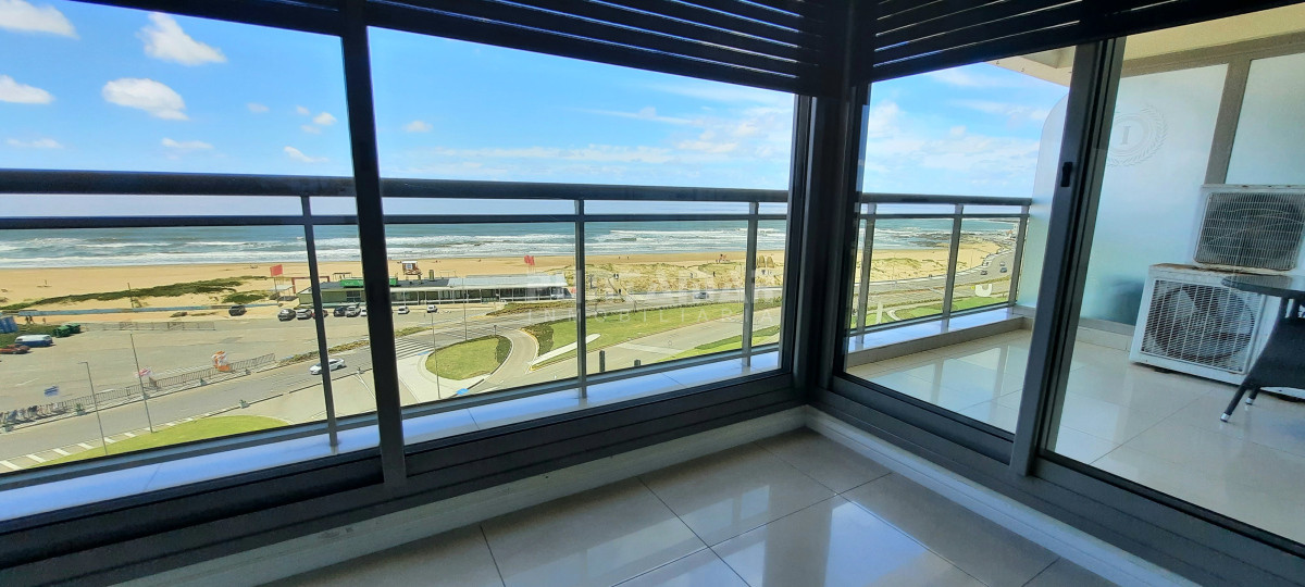 Apartamento ID.1339 - IMPORTANTE DEPARTAMENTO DE 3 DORMITORIOS EN SUITE 