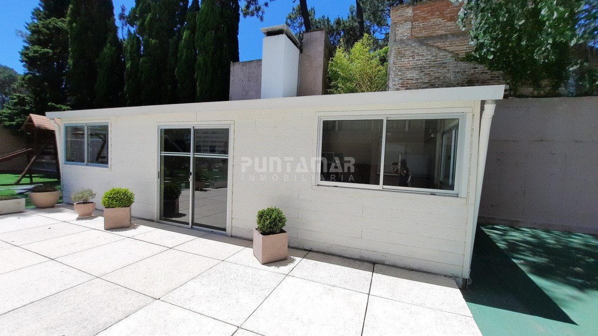 Apartamento ID.210187 - DEPARTAMENTO DE 3 DORMITORIOS EN PISO ALTO CON EXCELENTE VISTA 