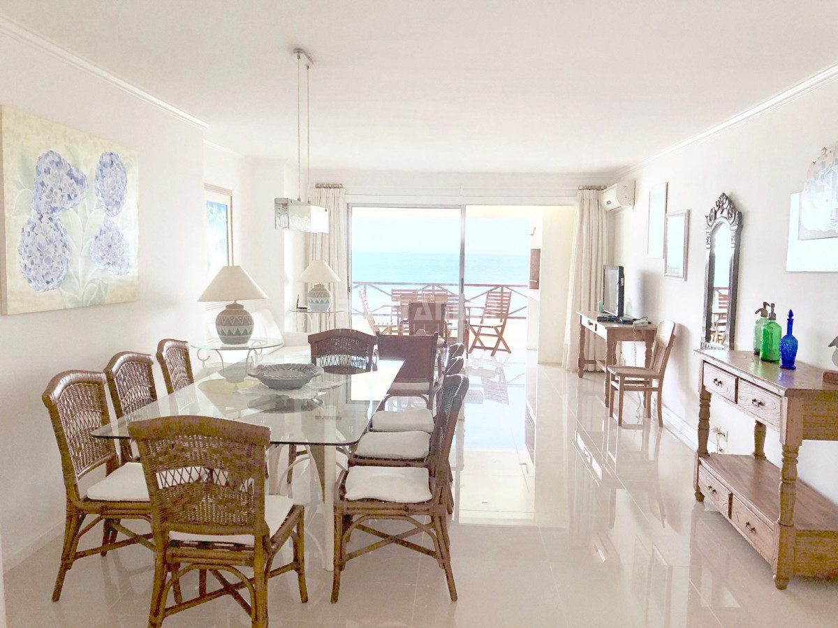 Apartamento ID.212564 - DEPARTAMENTO FRENTE A PLAYA BIKINI, EN EDIFICIO DE CATEGORIA