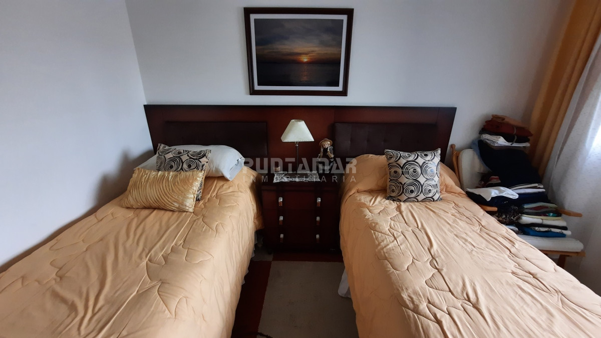 Apartamento ID.211635 - DEPARTAMENTO CON EXCELENTE VISTA A PLAYA MANSA 
