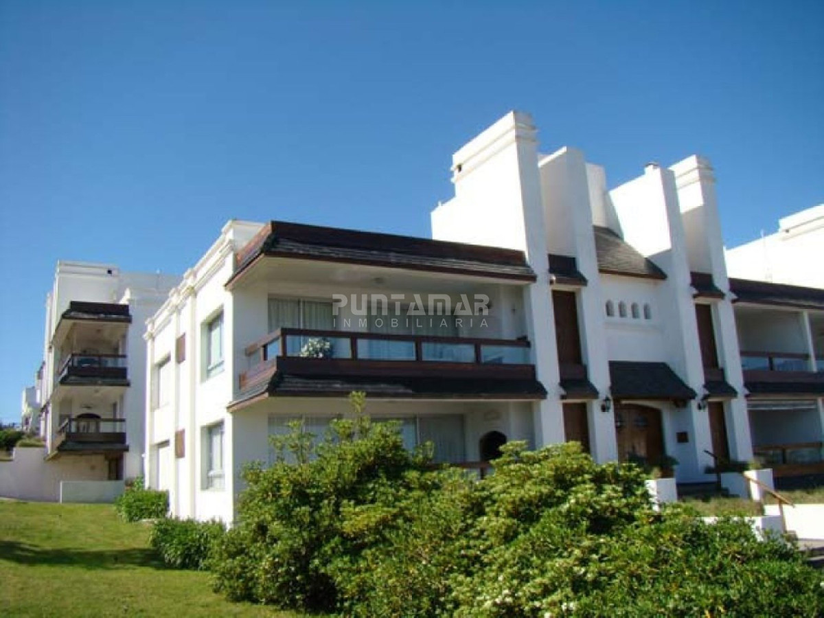 Apartamento ID.211735 - Apartamento en La Barra, 3 dormitorios *