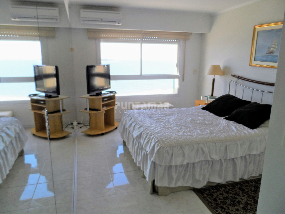 Apartamento ID.213287 - DEPARTAMENTO EN EDIFICIO DE GRAN CATEGORIA EN LA MANSA