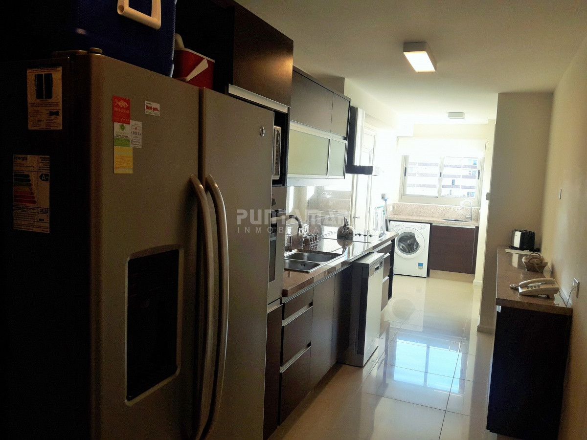 Apartamento ID.1369 - Departamento de 3 dormitorios en suite en Edificio de gran categoria