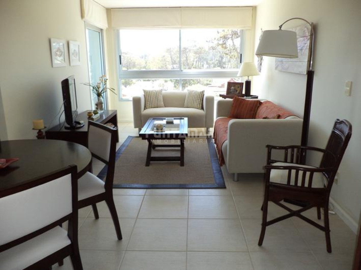 Apartamento ID.213500 - ALQUILER CONFORTABLE DEPTO DE 2 DORMS