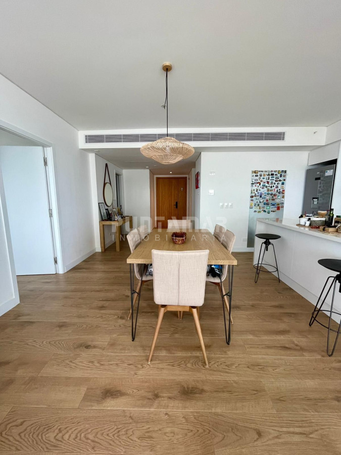 Apartamento ID.213478 - EXCLUSIVO DEPARTAMENTO DE 2 DORMITORIOS EN SUITE EN EDIFICIO DE CATEGORIA