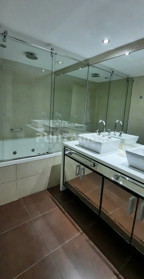 Apartamento ID.1339 - IMPORTANTE DEPARTAMENTO DE 3 DORMITORIOS EN SUITE 