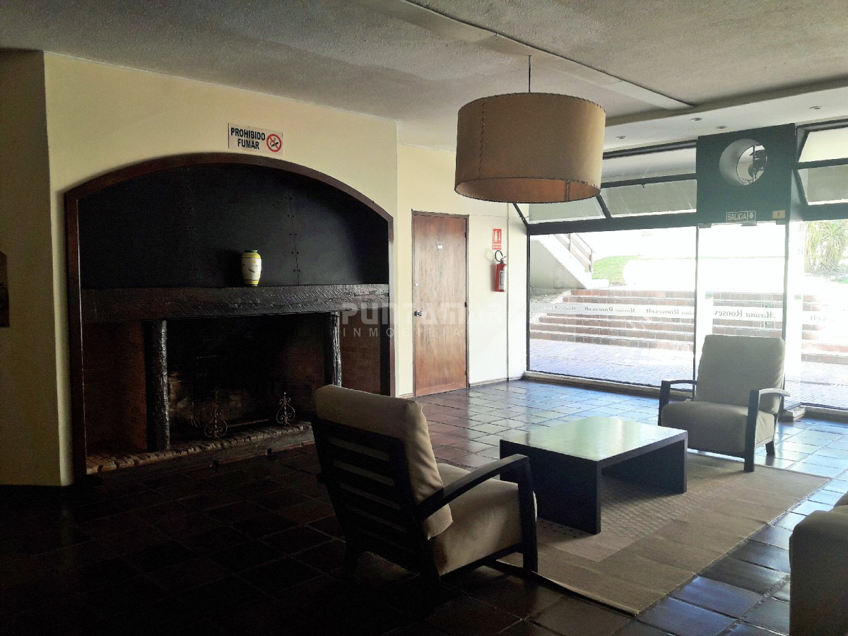 Apartamento ID.211754 - LINDO MONOAMBIENTE UBICADO EN PARADA 12 DE ROOSEVELT , A PASOS DE SUPERMERCADO DEVOTO Y A SEIS CUADRAS DE LA PLAYA 