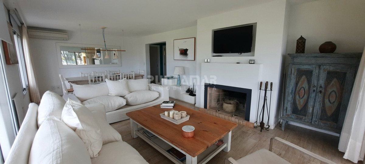 Apartamento ID.213396 - IMPORTANTE DEPARTAMENTO EN RINCON DEL INDIO, A PASOS DE LA BARRA