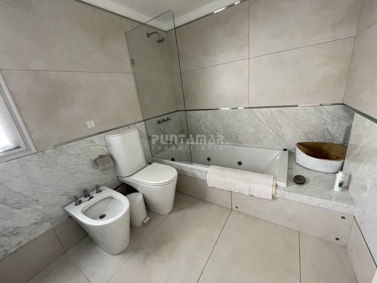 Apartamento ID.212844 - Casas de Mar en venta y alquiler