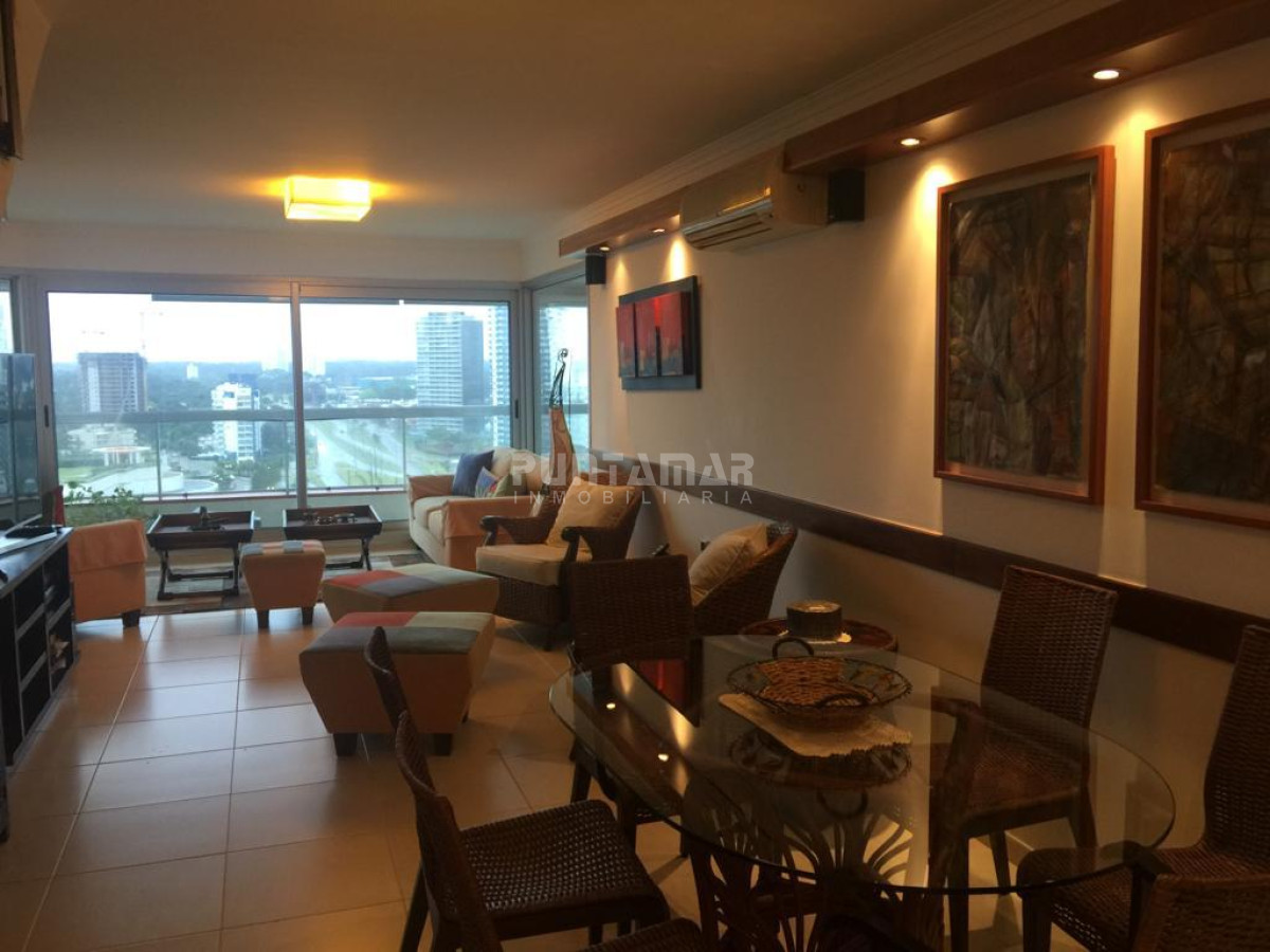 Apartamento ID.212486 - DEPARTAMENTO EN EDIFICIO DE GRAN CATEGORIA EN LA MANSA