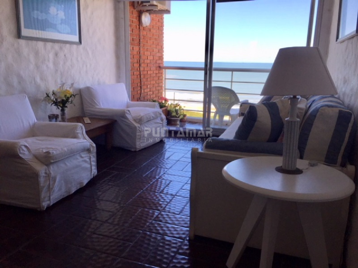 Apartamento ID.9081 - HERMOSO APARTAMENTO DE UN DORMITORIO FRENTE AL MAR 