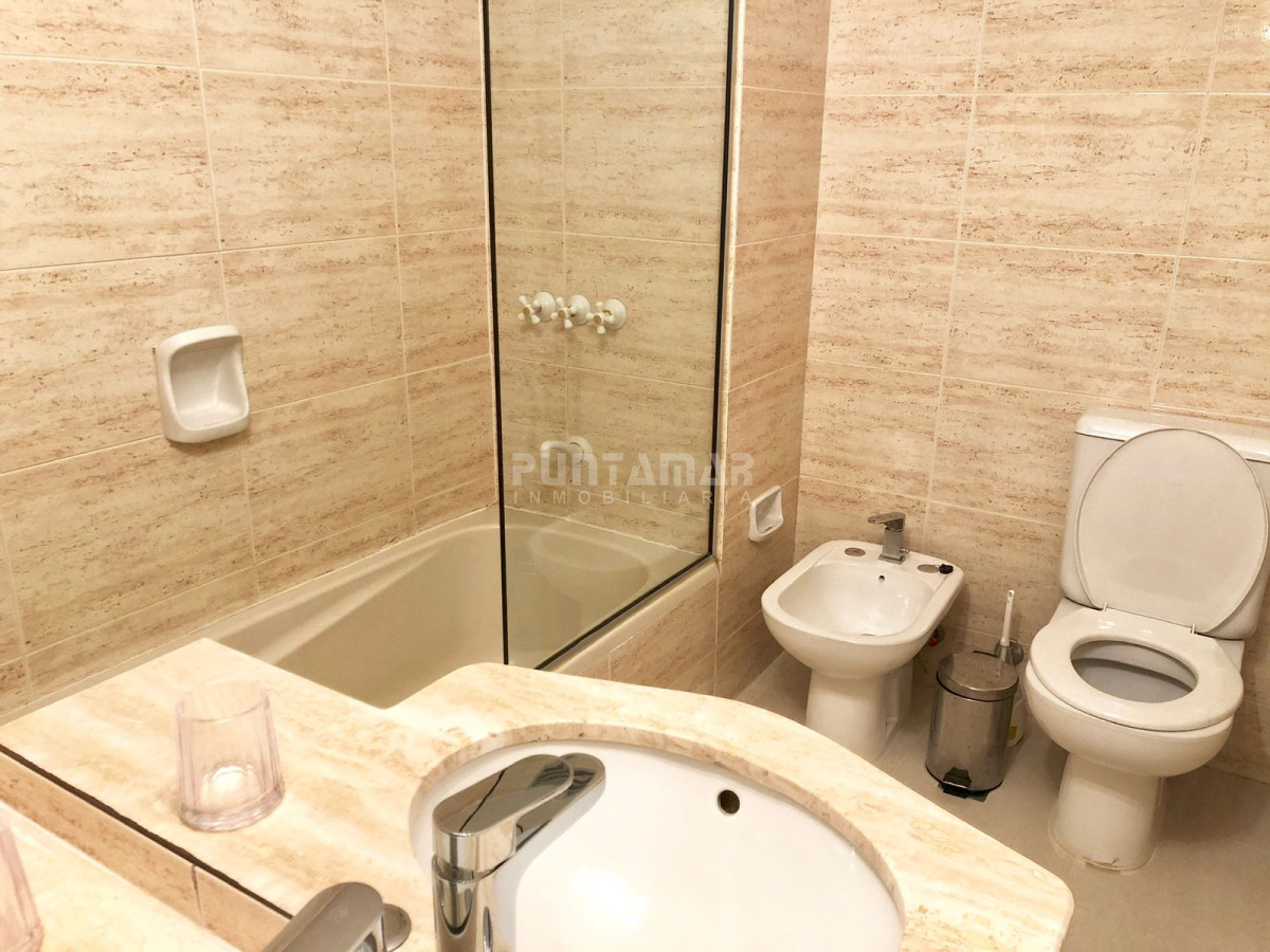 Apartamento ID.212564 - DEPARTAMENTO FRENTE A PLAYA BIKINI, EN EDIFICIO DE CATEGORIA