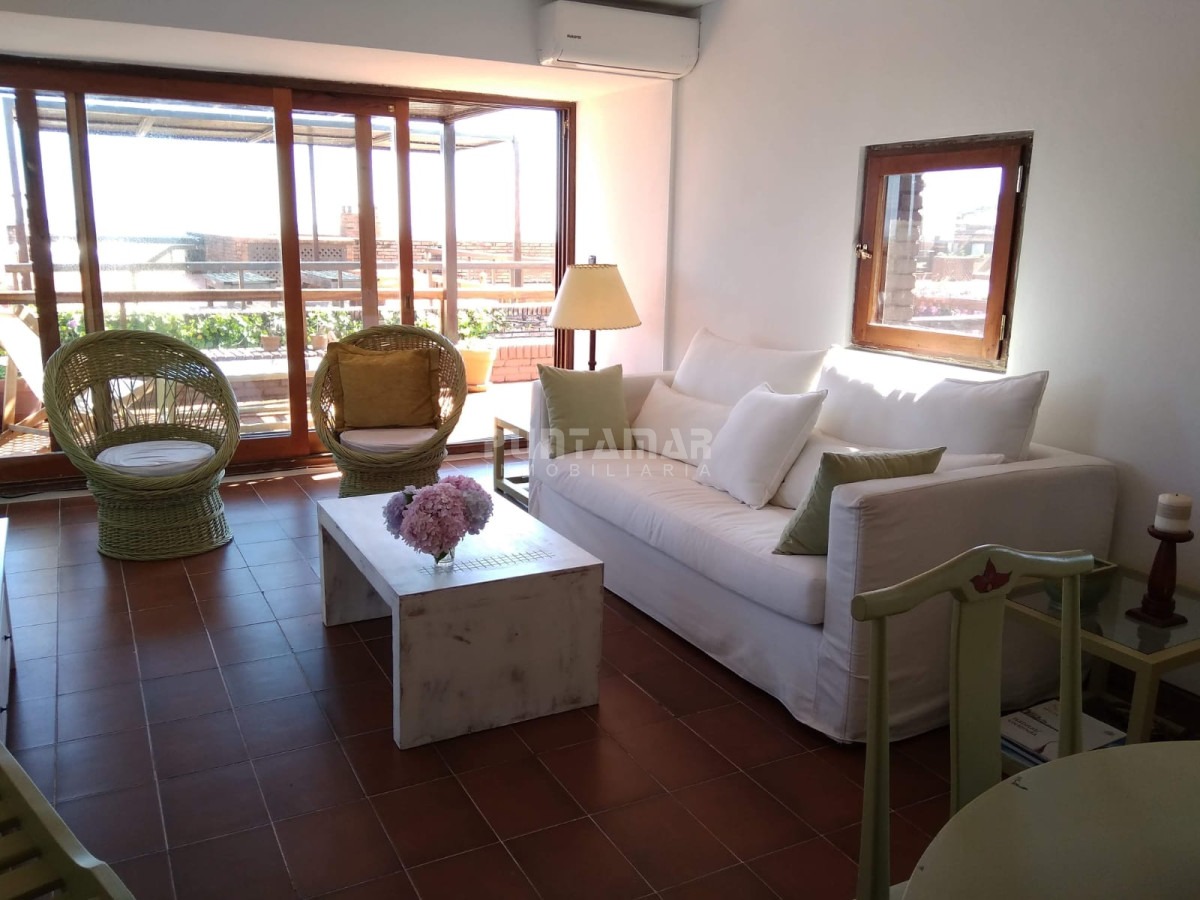 Apartamento ID.13031 - APARTAMENTO DE DOS DORMITORIOS EN MANANTIALES 