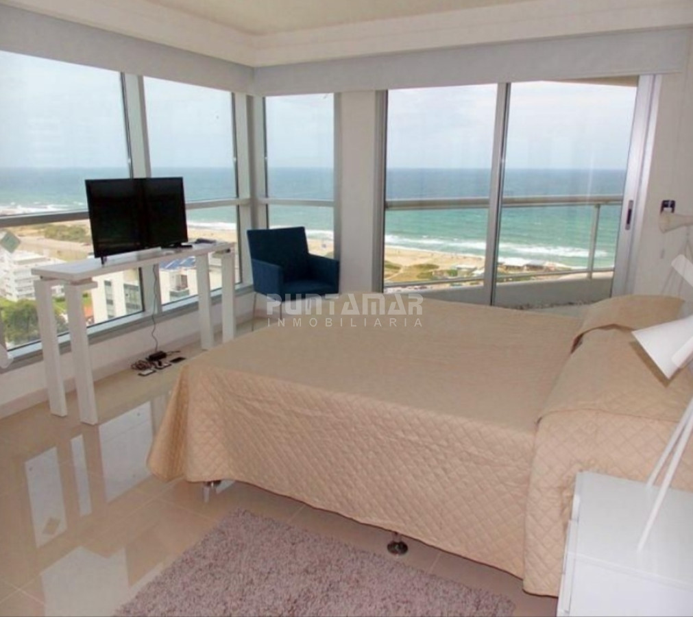 Apartamento ID.212387 - DEPARTAMENTO DE 3 DORMITORIOS EN EDIFICIO DE CATEGORIA