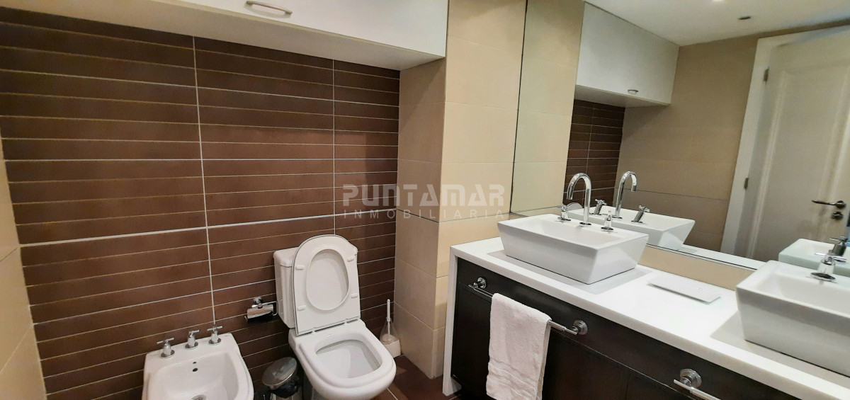 Apartamento ID.1338 - DEPARTAMENTO DE 3 DORMITORIOS EN EDIFICIO DE CATEGORIA 