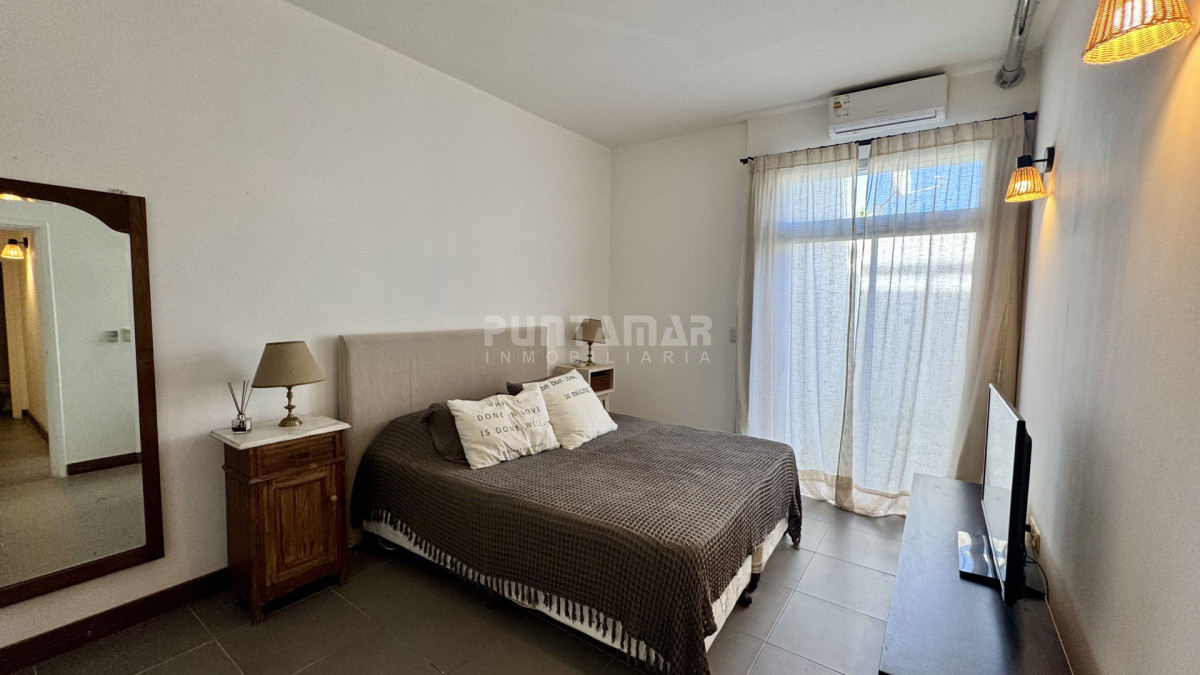 Apartamento ID.13106 - AMPLIO APARTAMENTO DE DOS DORMITORIOS A METROS DE PLAYA BIKINI