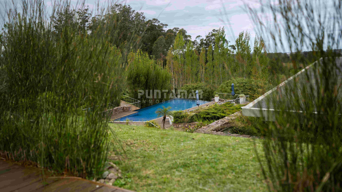 Apartamento ID.213461 - VACACIONE EN EDIFICIO Q - PUNTA BALLENA