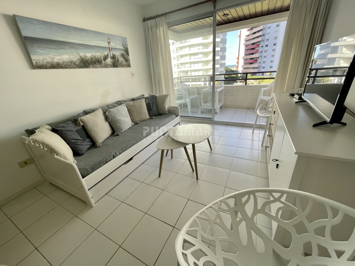 Apartamento ID.3019 - VENTA Y ALQUILER DEPARTAMENTO EN PUNTA DEL ESTE 1 DORMITORIO CON PISCINA