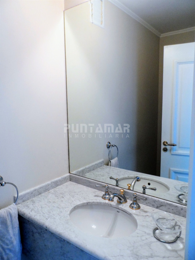 Apartamento ID.213287 - DEPARTAMENTO EN EDIFICIO DE GRAN CATEGORIA EN LA MANSA