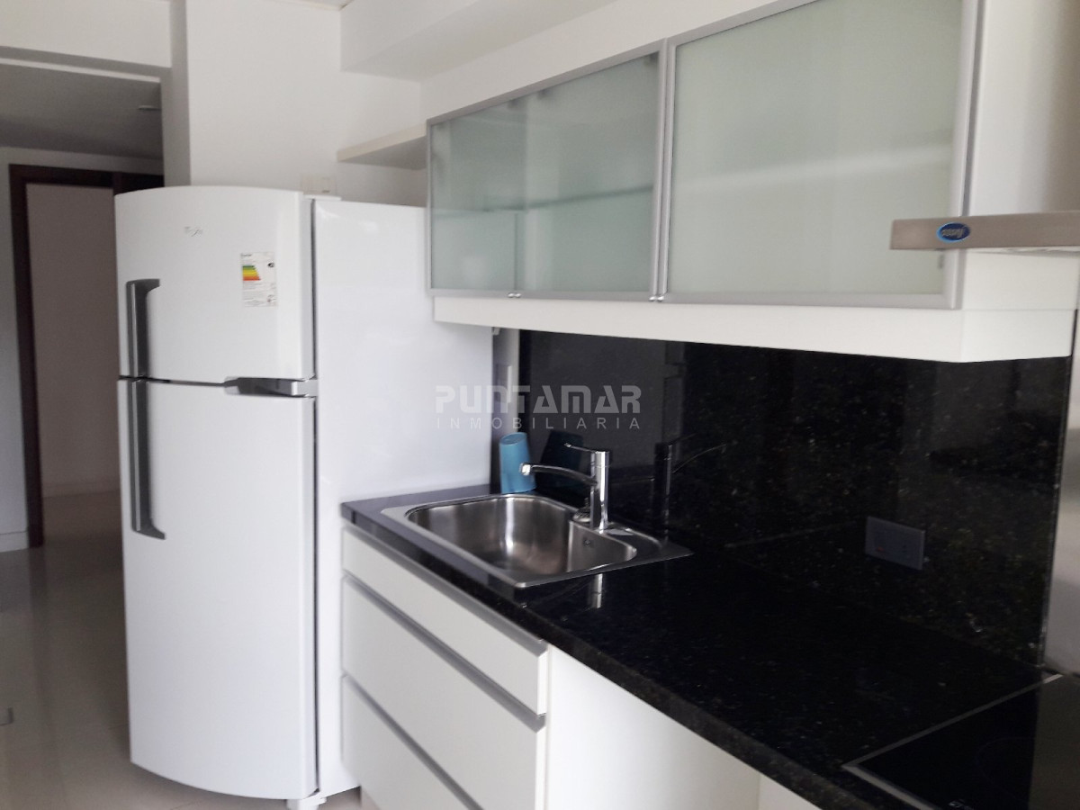Apartamento ID.211667 - APARTAMENTO DE 2 DORMITORIOS EN SUITE Y TERRAZA CON PARRILLERO PROPIO