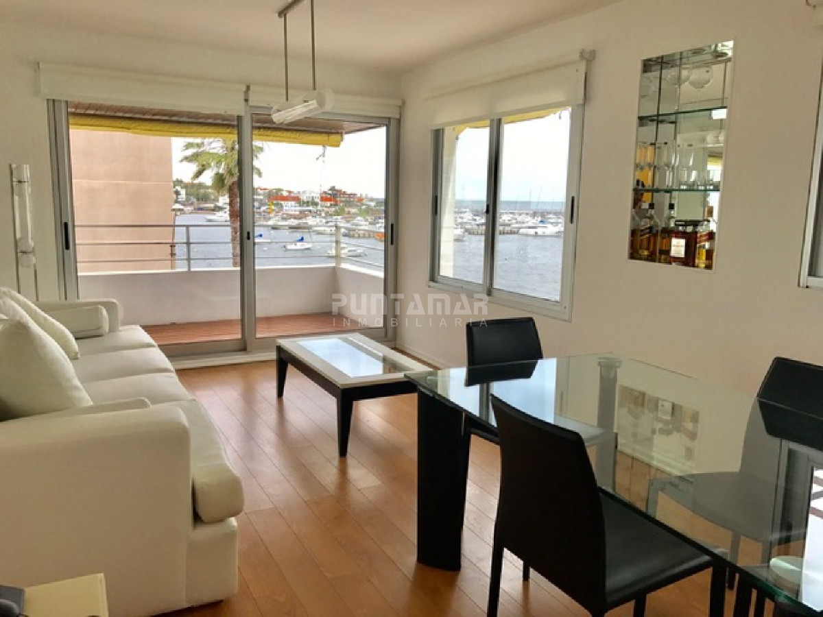 Apartamento ID.1351 - Reciclado en venta, vista al puerto