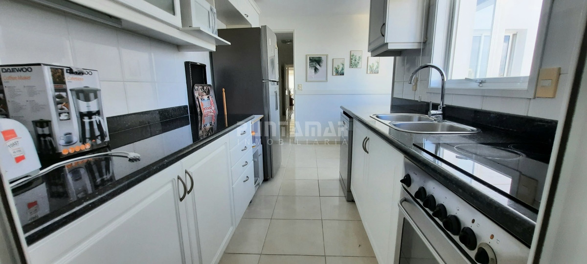 Apartamento ID.213059 - IMPORTANTE DEPARTAMENTO DE 3 DORMITORIOS EN SUITE EN LA MANSA