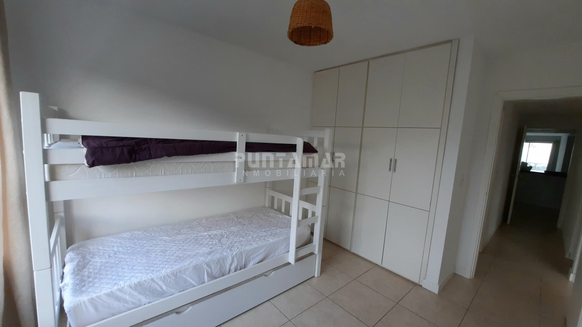 Apartamento ID.212989 - DEPARTAMENTO DE 3 DORMITORIOS CON TERRAZA Y VISTA AL MAR
