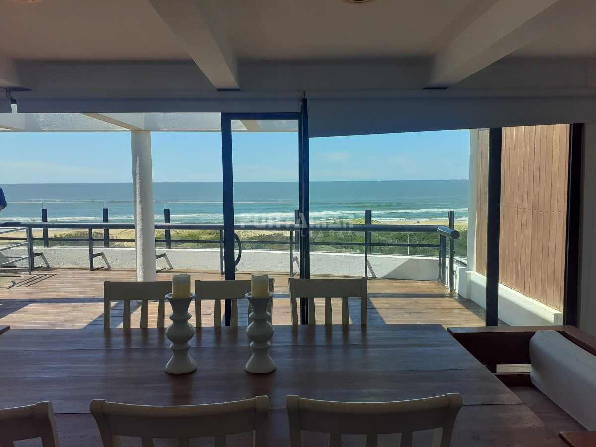 Apartamento ID.212851 - DIVINO DUPLEX FRENTE AL MAR, ALQUILER TEMPORADA 