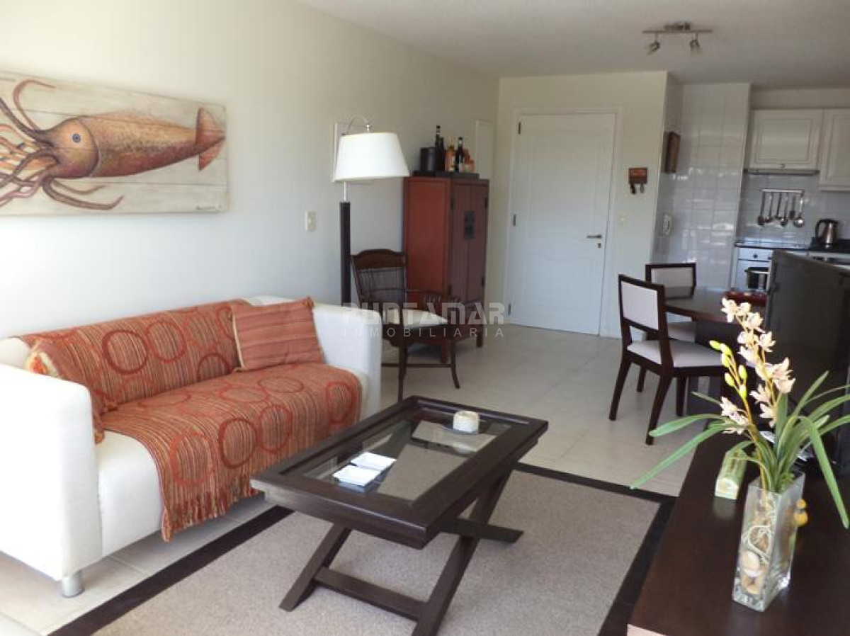 Apartamento ID.213500 - ALQUILER CONFORTABLE DEPTO DE 2 DORMS