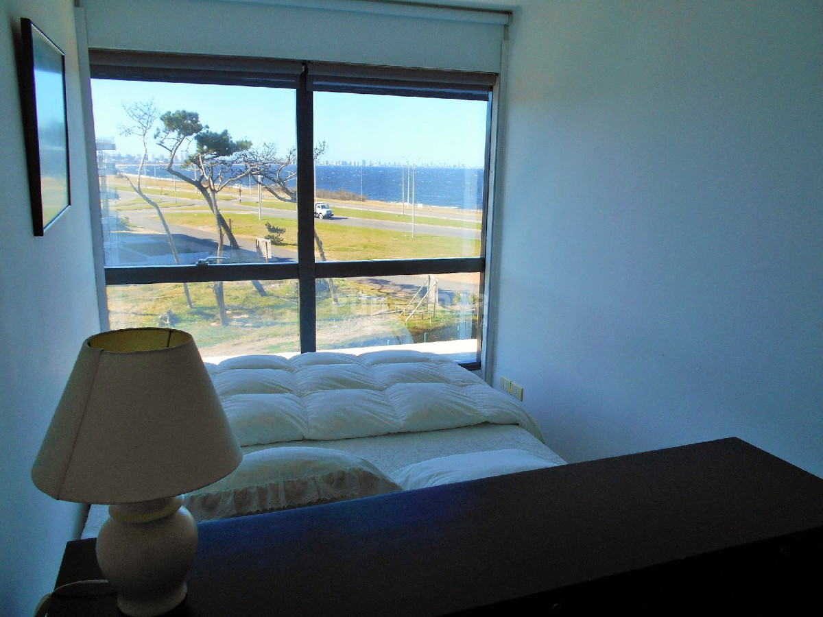 Apartamento ID.211775 - DIVINO DUPLEX DE TRES DORMITORIOS, AMPLIA TERRAZA Y UNA VISTA INCREÍBLE HACIA EL MAR