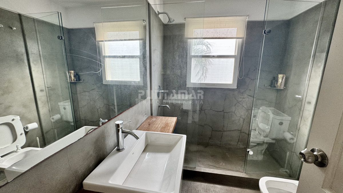 Apartamento ID.13008 - ALQUILER DE PENTHOUSE  5 DORMITORIOS EN TERRAZAS DE LAS CARACOLAS, LA BARRA DE LA RUTA AL MAR