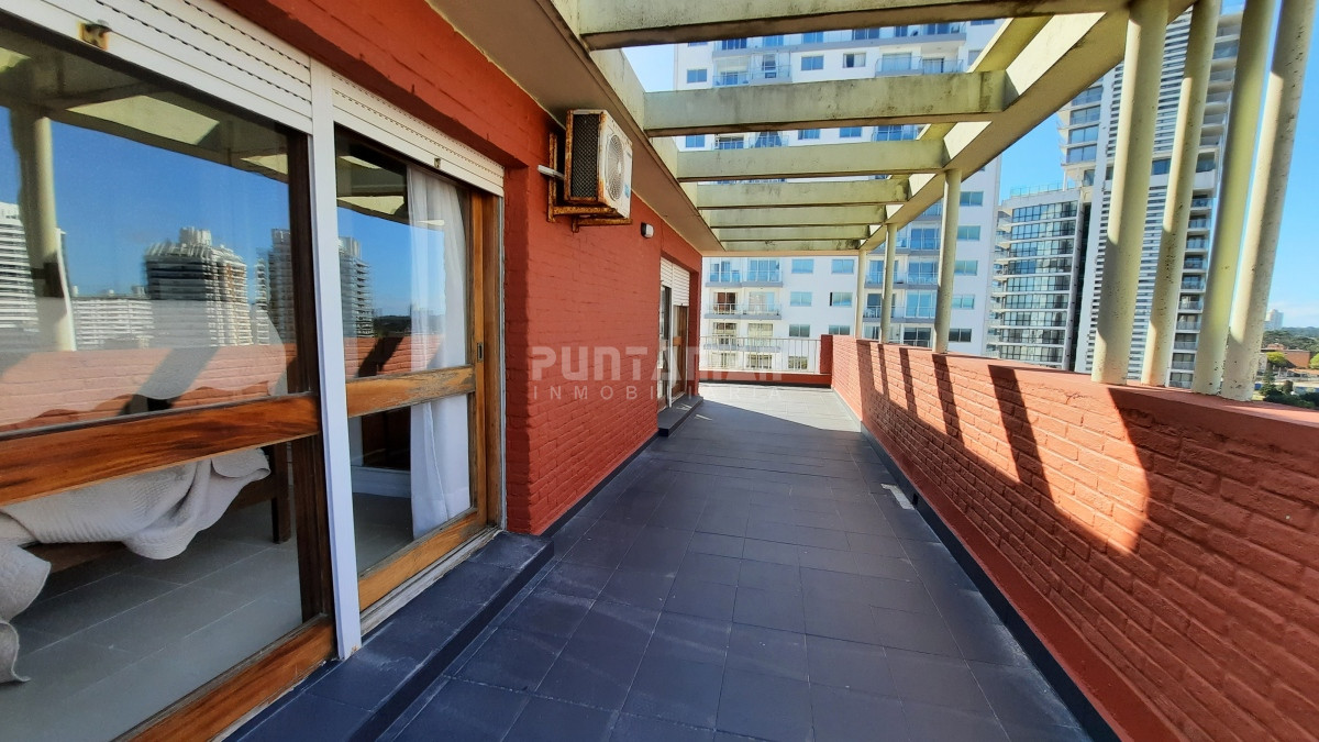 Apartamento ID.9067 - DEPARTAMENTO DE 2 DORMITORIOS CON VISTA AL MAR