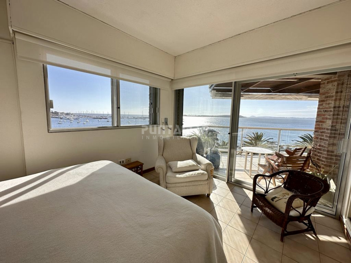 Apartamento ID.213127 - FRENTE AL PUERTO DE PUNTA DEL ESTE, DEPARTAMENTO PENTHOUSE DUPLEX EN ALQUILER