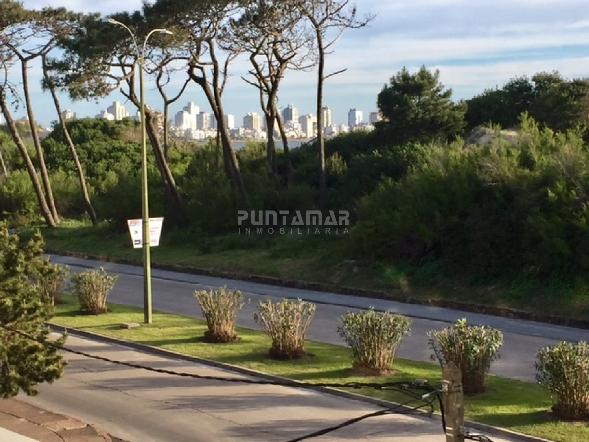 Apartamento ID.211666 - Apartamento en Mansa, 2 dormitorios *