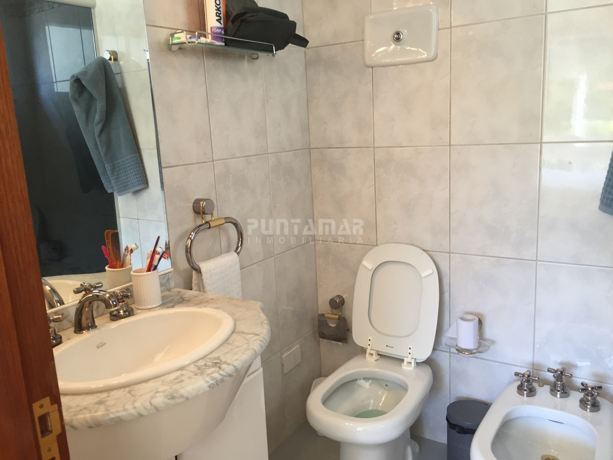 Apartamento ID.212236 - VENTA DE APARTAMENTO FRENTE AL MAR EN SAN RAFAEL  3 DORMITORIOS MAS DEPENDENCIA