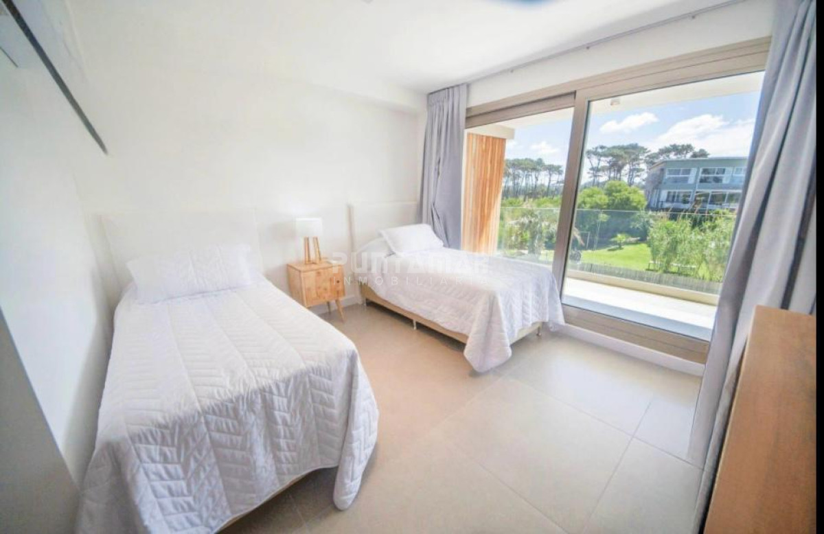 Apartamento ID.213637 - VENTA DEPARTAMETO EN MANANTIALES DOS DORMITORIOS FRENTE AL MAR