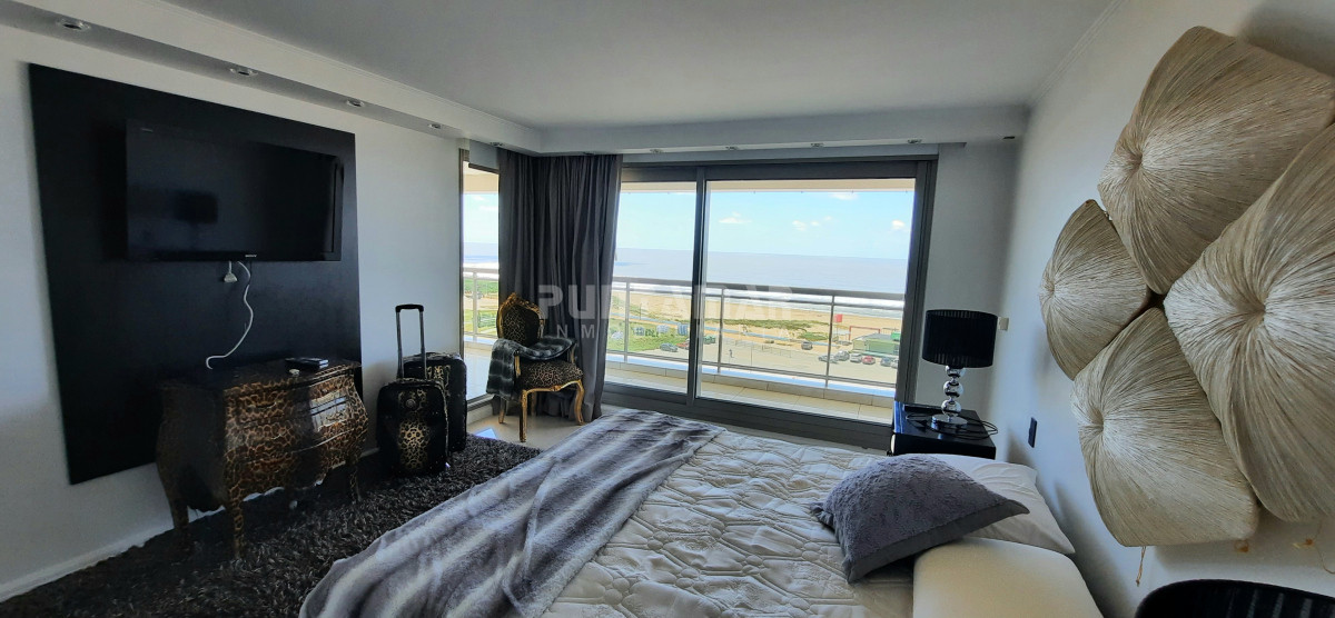 Apartamento ID.1357 - IMPORTANTE DEPARTAMENTO DE 3 DORMITORIOS EN SUITE EN EDIFICIO DE CATEGORIA